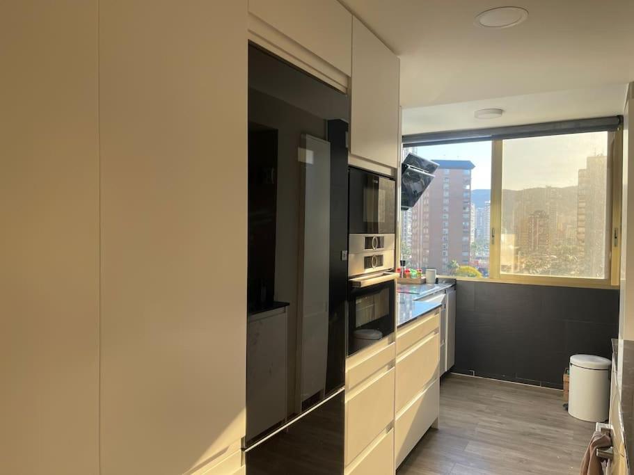 Precioso Apartamento En El Centro De Benidorm Buitenkant foto